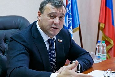 Олег Димов: «Мы с вами проголосовали за сильную и самостоятельную, открытую и благополучную Россию!»