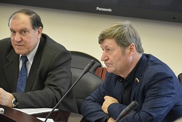 Владимир Фролов выступил на Совете ветеранов области