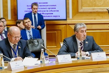 Сергей Грачев: «Формы оказания социальных услуг могут быть разными, но доступность и адресность – в приоритете»