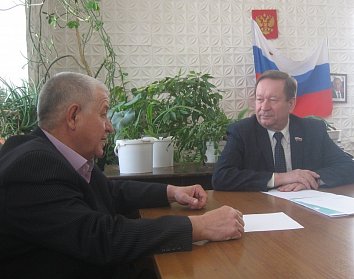На приеме у депутата Евгения Малюшина