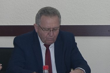 В преддверии парламентской сессии