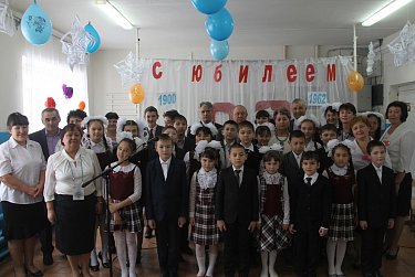 Александр Жарков провел встречи в Александровском районе