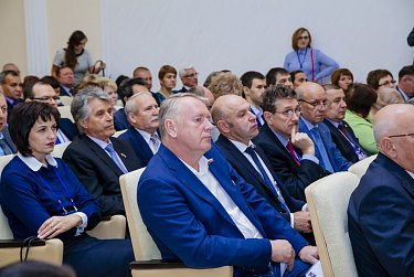 С кандидатурой спикера определились