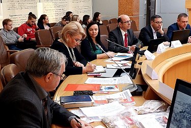 О роли советской женщины в Сталинградской битве – за «круглым столом»