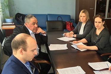 Фракция ЛДПР сформировала вопросы к омбудсменам