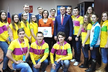 Олег Димов: «Мы готовы помочь воплощать инициативы молодежи в жизнь»