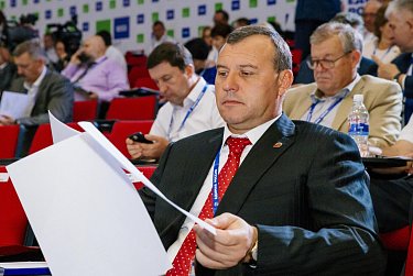 Олег Димов: «Объединяя идеи жильцов, мы делаем их дворовые территории лучше»