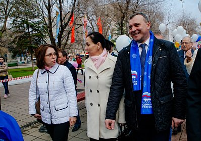 Депутаты-единороссы приветствовали жителей области