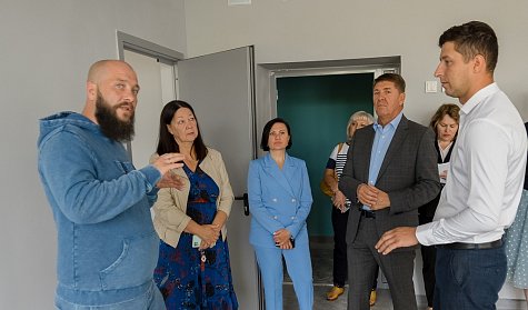 Подарок для оренбургских школьников