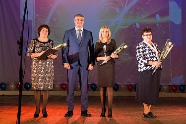 Оренбургскому техникуму железнодорожного транспорта - 95!