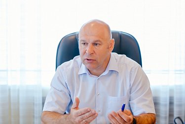 Аркадий Швецов: «Необходимо максимально упростить процедуру сбора и использования валежника для жителей области»