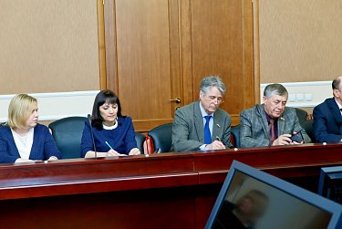 Парламентский час