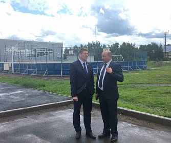 Андрей Шевченко побывал в Октябрьском районе