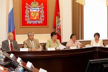 У молодежи должен быть свой закон