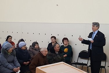 Александр Жарков на встрече с шарлычанами