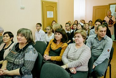 Школа-интернат собирает друзей