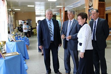 Депутаты на августовских конференциях учителей