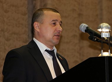 Депутат Василий Тишин встретился с ветеранами