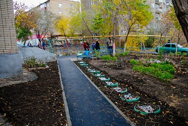 Александр Трубников: «Задача максимум – «дойти» до каждой школы округа и привести в порядок все спортивные площадки»