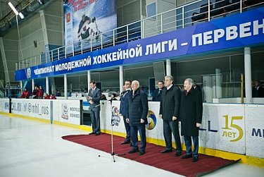 В Оренбуржье стартовал турнир по следж-хоккею
