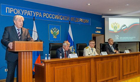 Сергей Грачев: «Между Законодательным Собранием и областной прокуратурой налажено конструктивное сотрудничество»