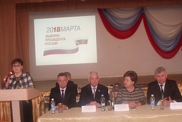 Евгений Сусоев: «Молодежь живо интересуется общественной и политической жизнью страны, гордится своей Родиной»