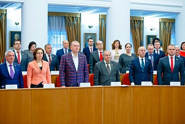 На заседании Законодательного Собрания 