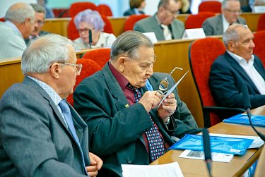 Сергей Грачев: «Надо максимально использовать различные формы и инструменты работы с молодежью, включая личный пример»