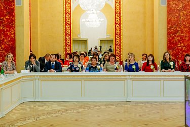 Награждены лучшие работники социальной сферы Оренбуржья