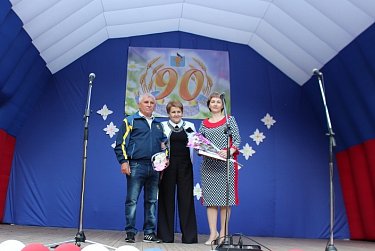 Депутаты поздравили грачевцев с 90-летием района