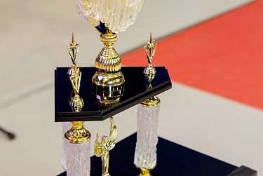 Виктор Купчик пожелал теннисистам клуба «Факел-Газпром» победы