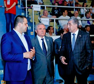 В Оренбурге стартовало первенство России по боксу среди юниоров