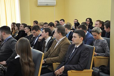 Новый созыв Молодежного парламента включился в работу