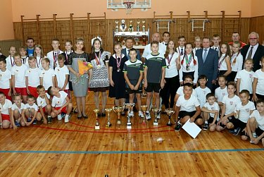 В Павловском лицее открылся реконструированный спортзал