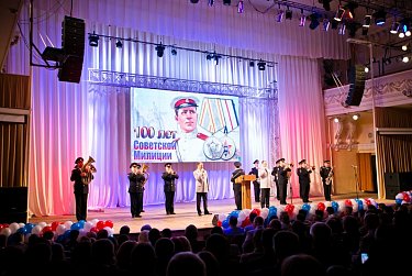 В Оренбуржье отмечены лучшие сотрудники полиции