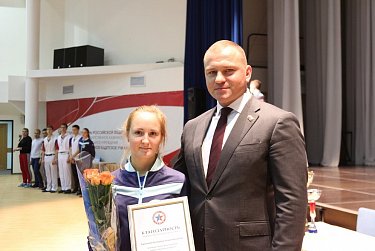 Сергей Салмин открыл областной турнир по самбо 