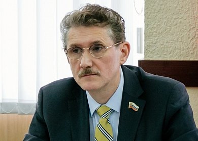 Андрей Аникеев: «Бороться с правонарушениями на железной дороге нужно административными мерами!»