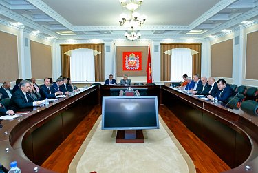 В совете Законодательного Собрания Оренбургской области 