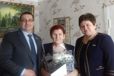 Депутаты работали в округе