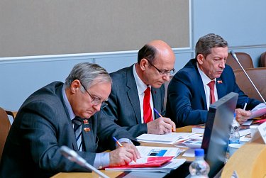 В Оренбурге прошел «круглый стол» к 100-летию Октябрьской революции 