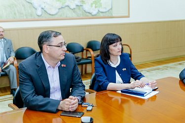 Олег Димов: «Депутаты от всех фракций должны работать единой командой»