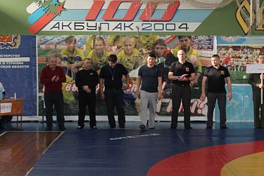 Оренбургские борцы на пьедестале почета