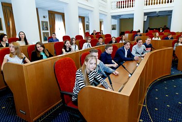 Экскурсии в Законодательном Собрании: история и современность