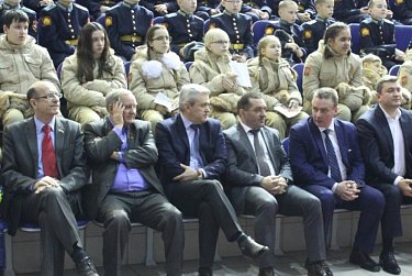 Турнир по историческому фехтованию собрал бойцов в СК «Олимпийский»