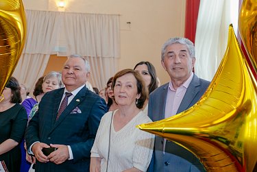 Символ Года театра прибыл в Оренбург