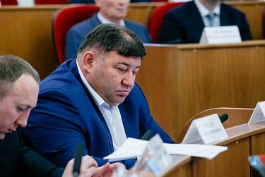 На заседании Законодательного Собрания