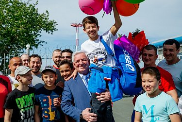 Первая победа оренбургских борцов на Первенстве Европы