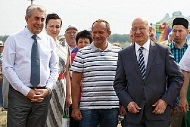 Сабантуй собирает друзей