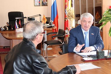 Рабочий день депутата Евгения Сусоева