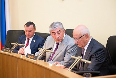 Вопросы парламентской сессии